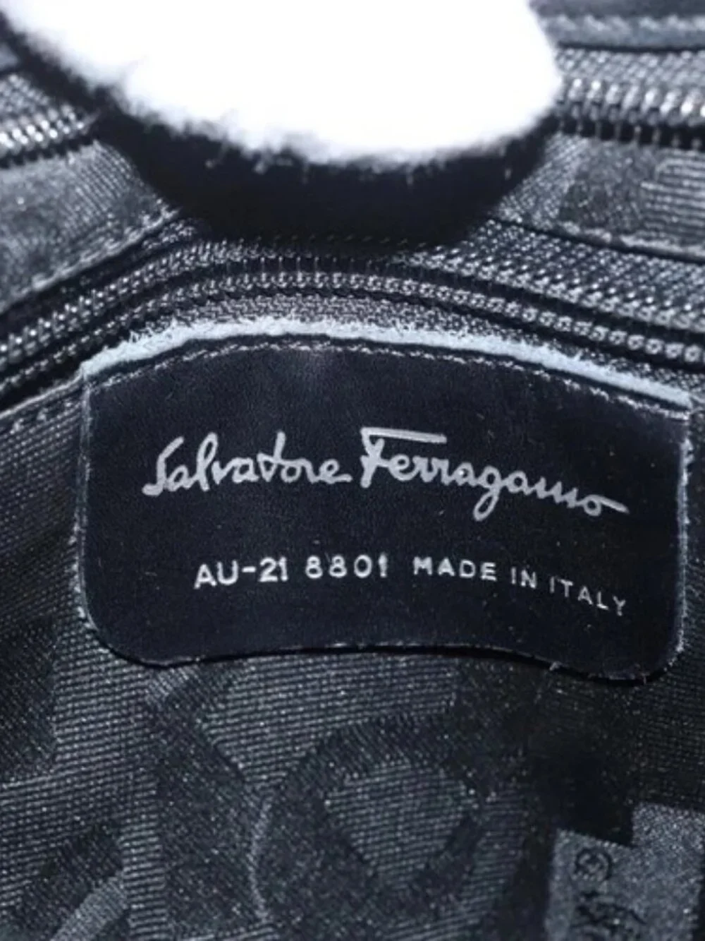 Salvatore Ferragamo Chain Vala Shoulder Bag Nylon Black Auth BA10885